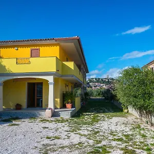 Affittacamere Blu Day Posada (Sardinia)